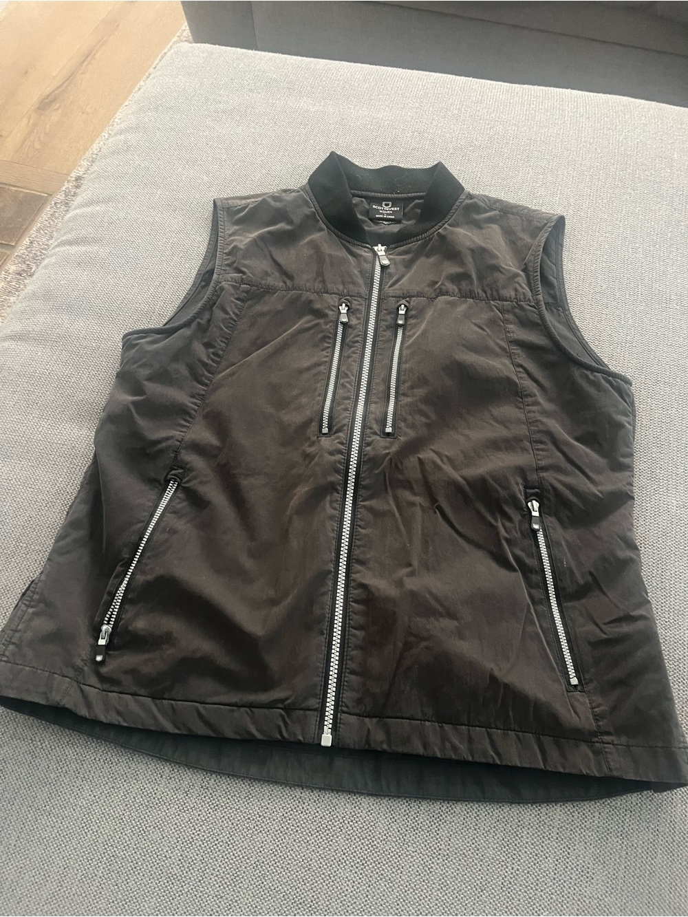 Scottevest Black/Charcoal Sleeveless Zip Vest with Silver Zippers.